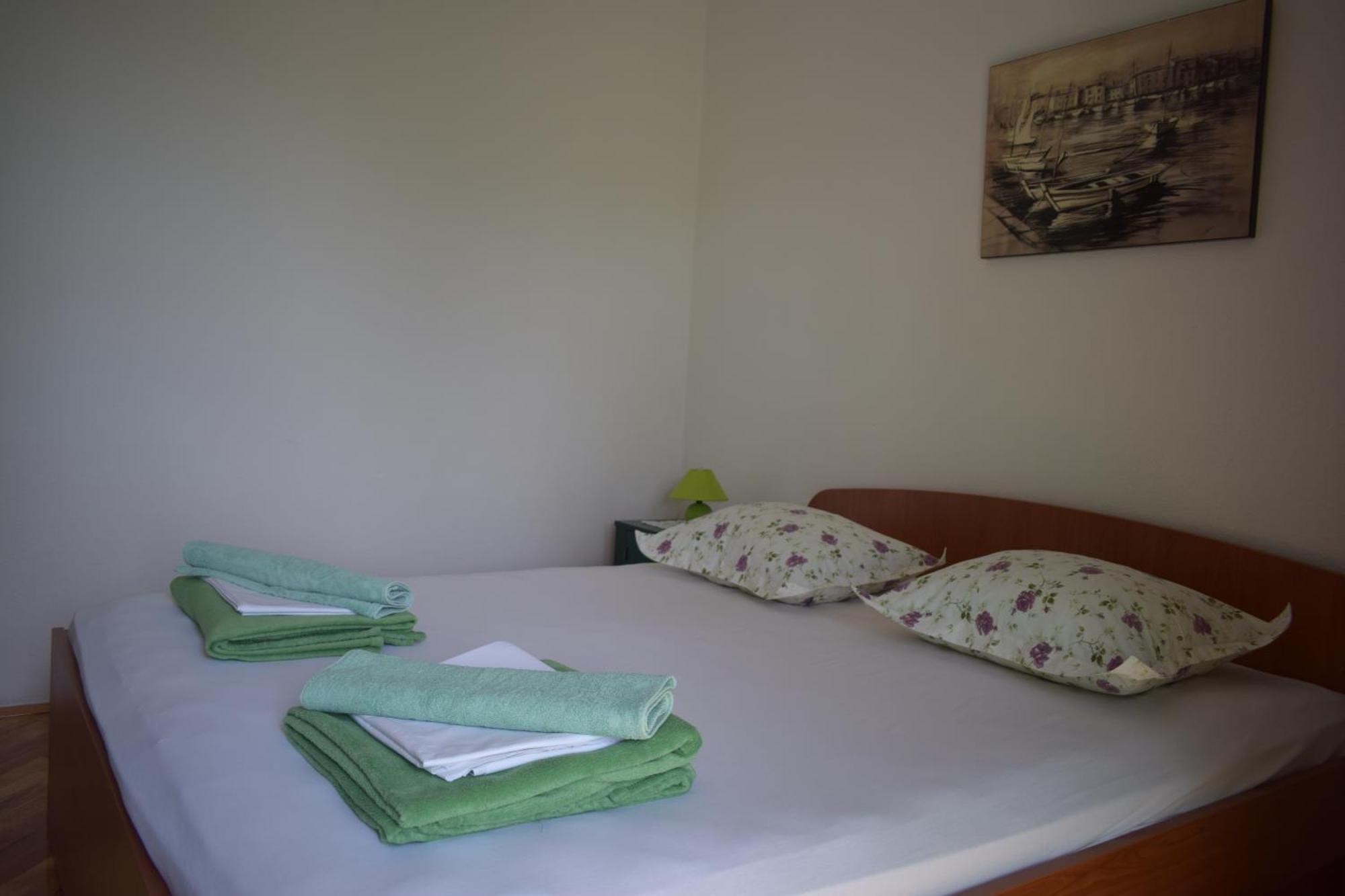 Apartment Antonella Макарська Екстер'єр фото